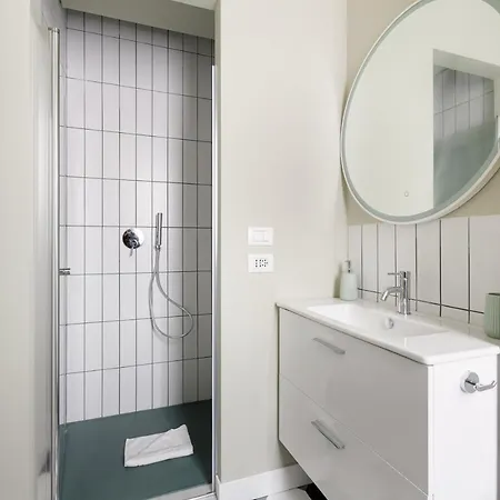 Comfy X2 - 1,1 Km Far From Iulm University! * Mailand